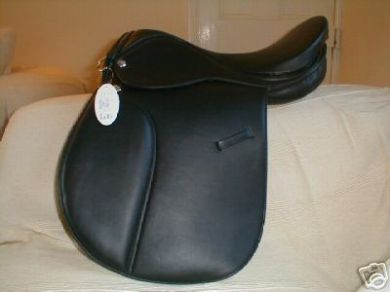 Synthetic GP Pony saddle